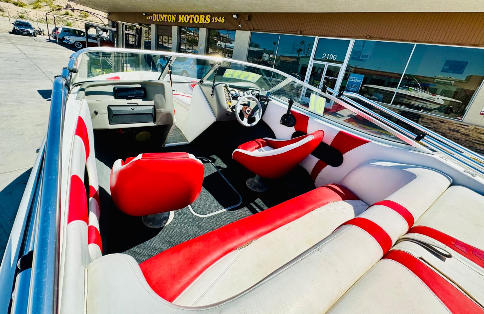 2001 White /white/red Aquatron 180 , located at 2190 Hwy 95, Bullhead City, AZ, 86442, (928) 704-0060, 0.000000, 0.000000 - On consignment this 2001 Aquatron 180. 3.0 engine. 18ft in length. nice bimini top . interior has some damage. price reduced. Runs great. - Photo#10